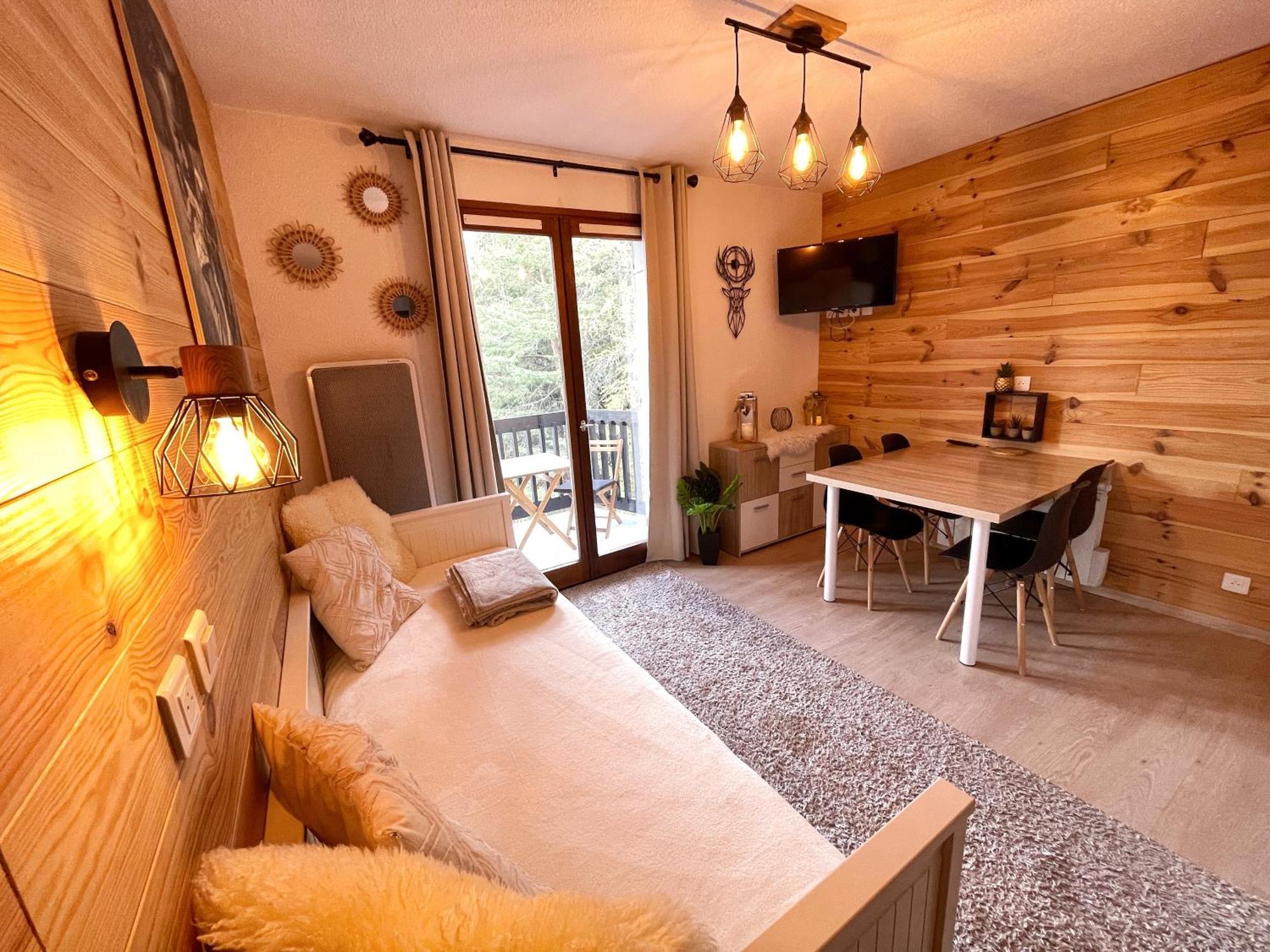 Chalereux studio a la montagne Auron Esterno foto