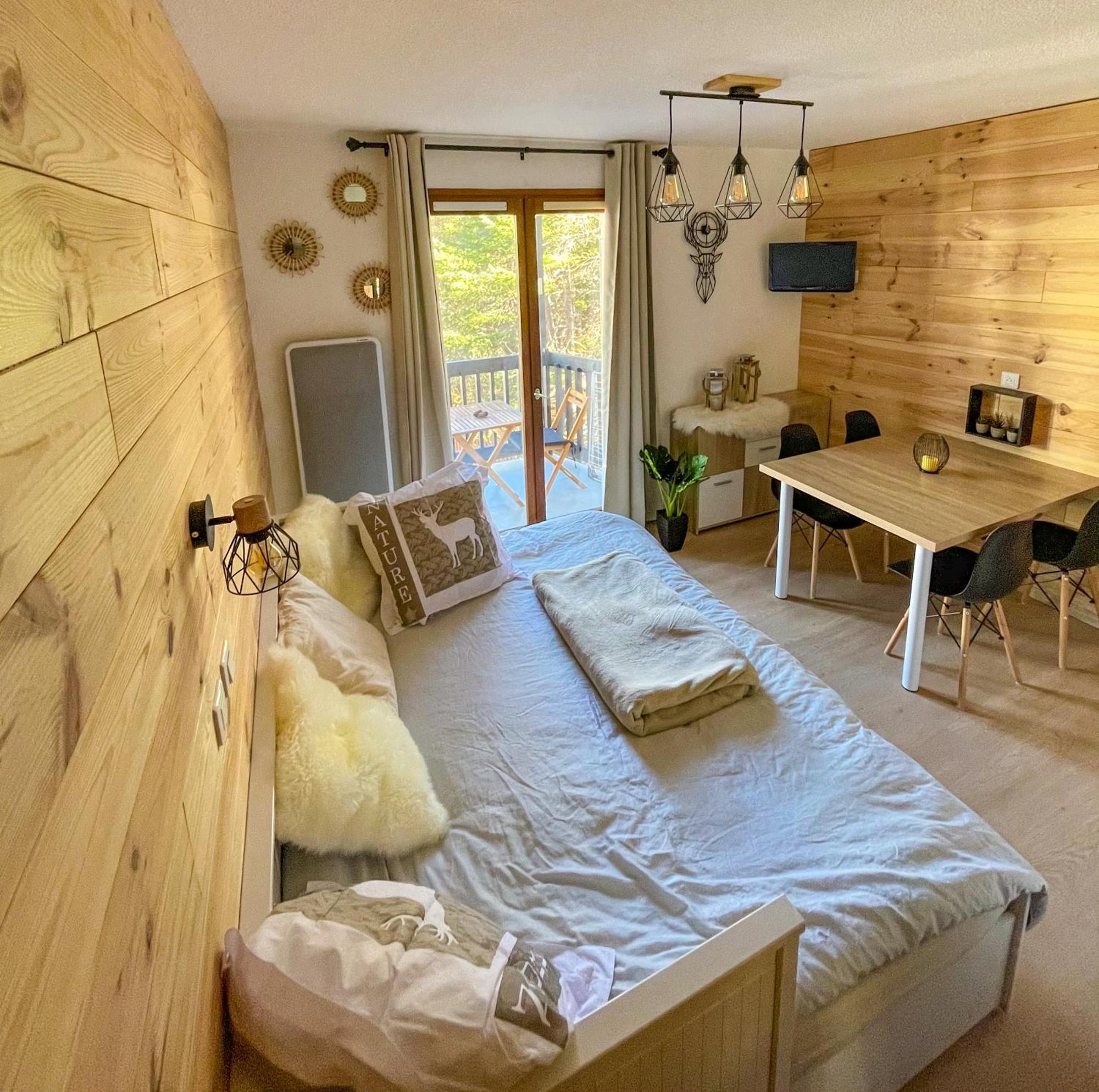 Chalereux studio a la montagne Auron Esterno foto